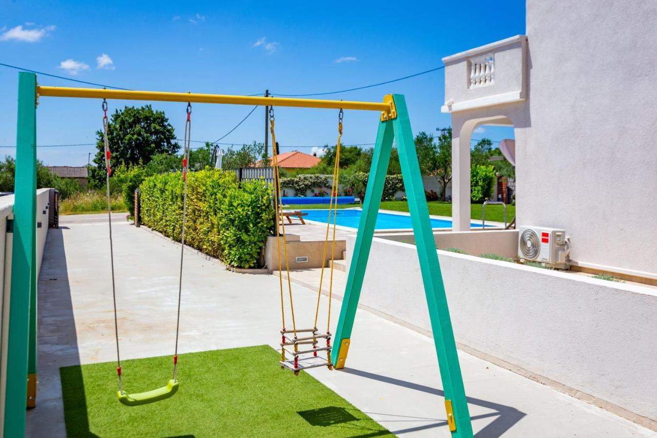 Kristina Holiday Home With Private Swimmingpool Visocane Luaran gambar