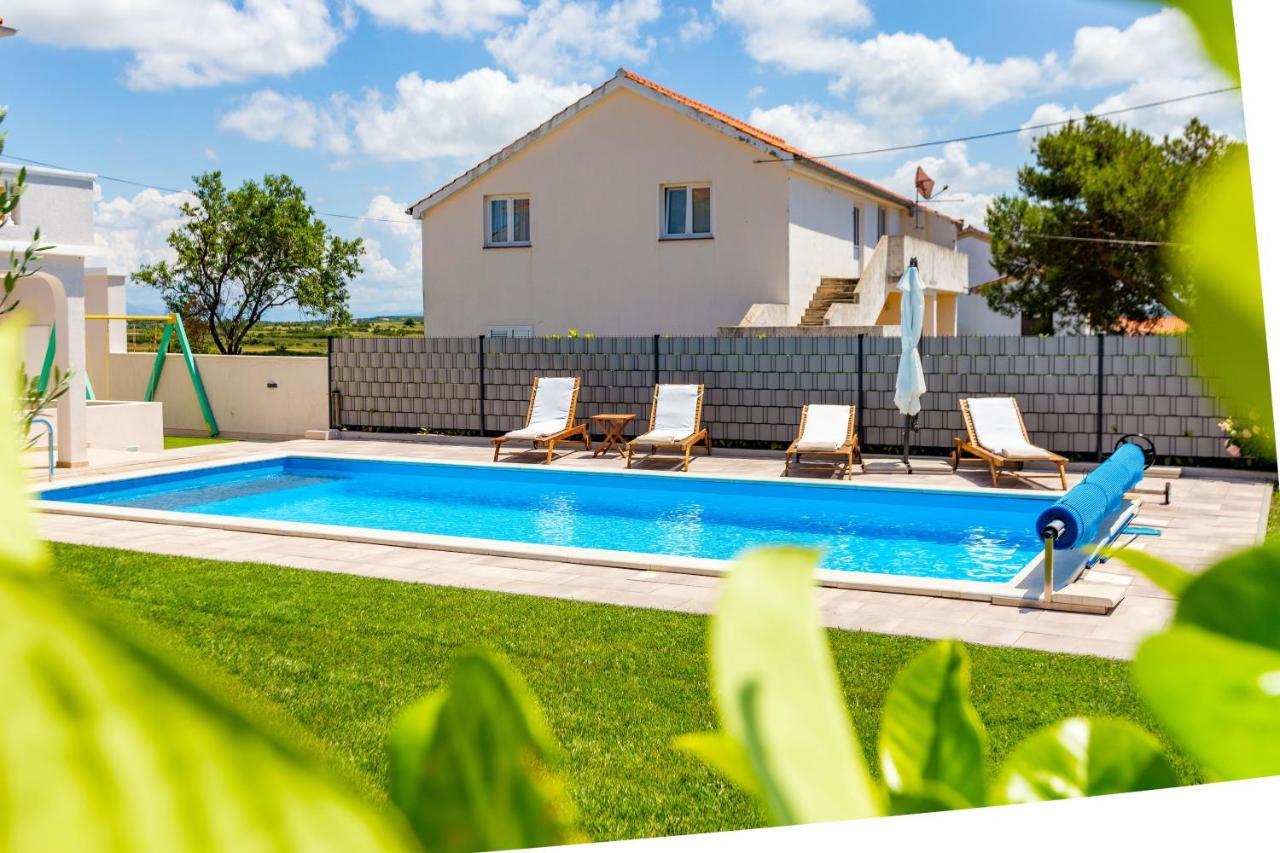 Kristina Holiday Home With Private Swimmingpool Visocane Luaran gambar